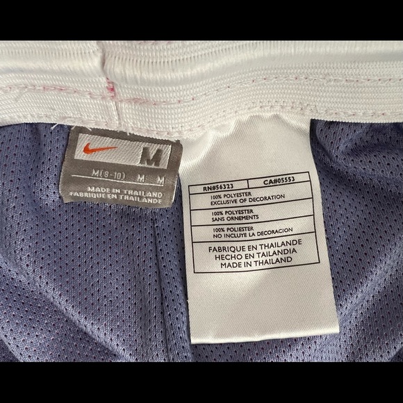 Nike Women’s Athletic Shorts Mesh Activewear Solid Pink Medium - Picture 3 of 3